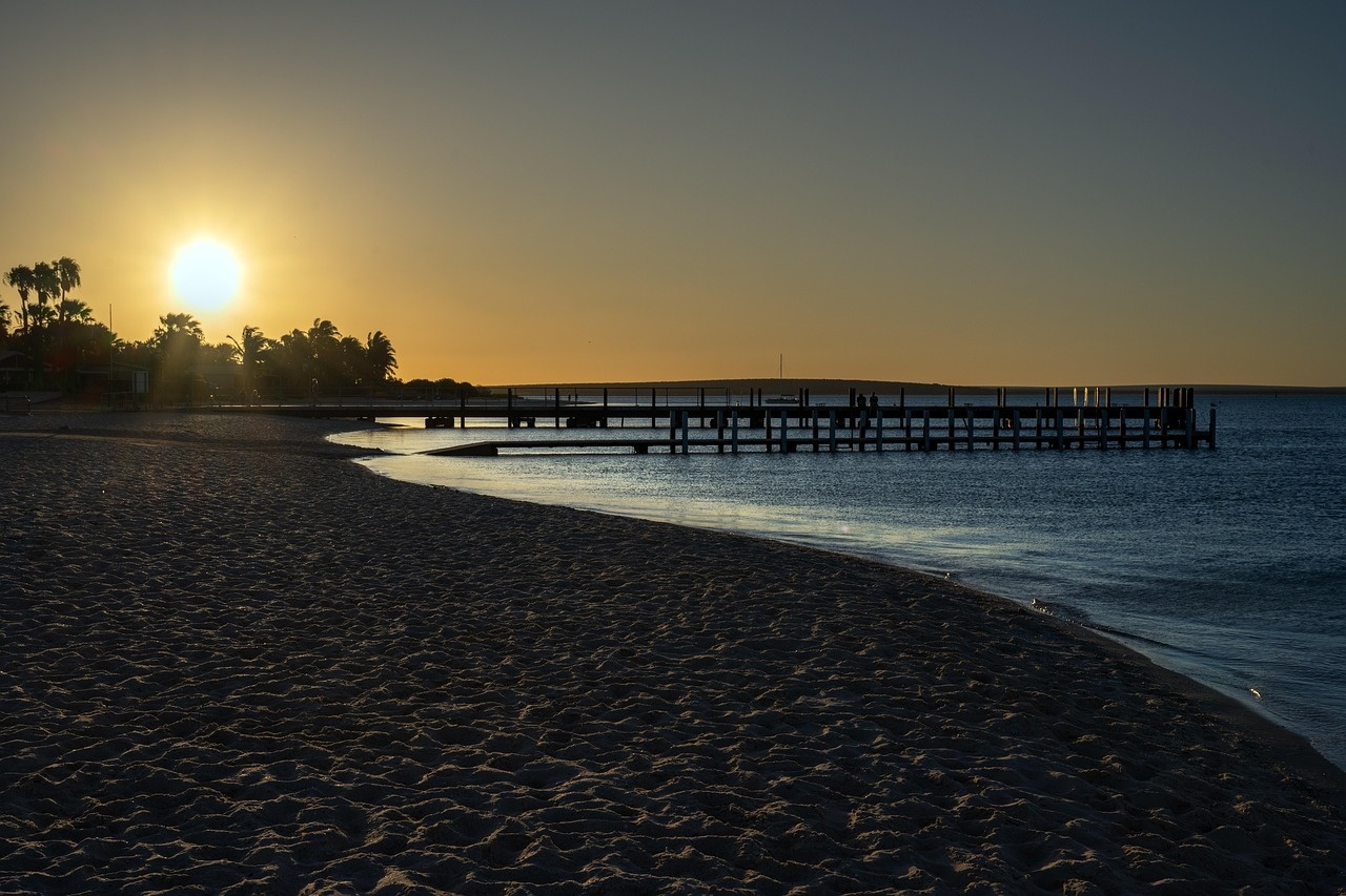 Calm evening ocean view from the shore
